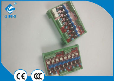 8つのチャネル電子PLC SCRモジュール適当なPLCは24VDC入力を、250VAC出力出力します